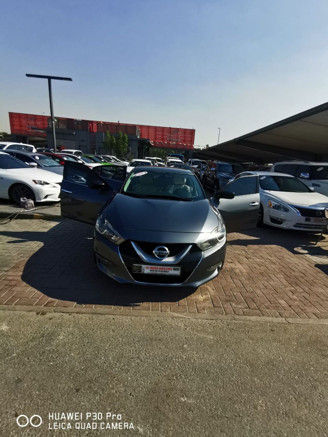 نيسان ماكسيما حاله ممتازه من الداخل والخارج