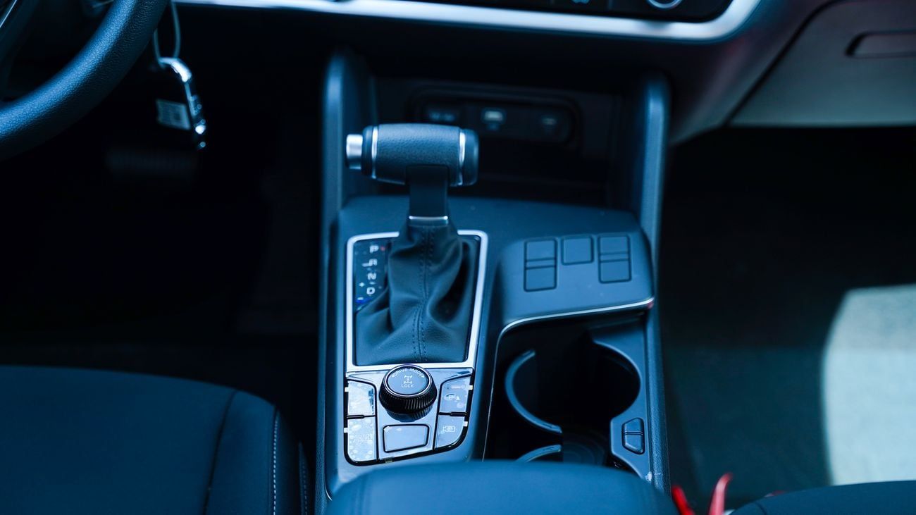 كيا سبورتيج جديد كليًا 2026 كيا سبورتاج RVC (N-KIA-RVC-P-26)  2.0 لتر | 4 سلندر | 5 مقاعد SUV | مواصفات الخليج |