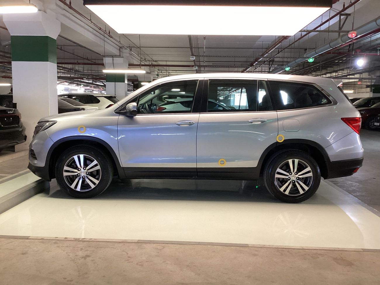 فولفو XC 40 T5 R Design | شامل الضمان | 0 ﺪﻔﻋﺓ ﺃﻮﻟﻯ