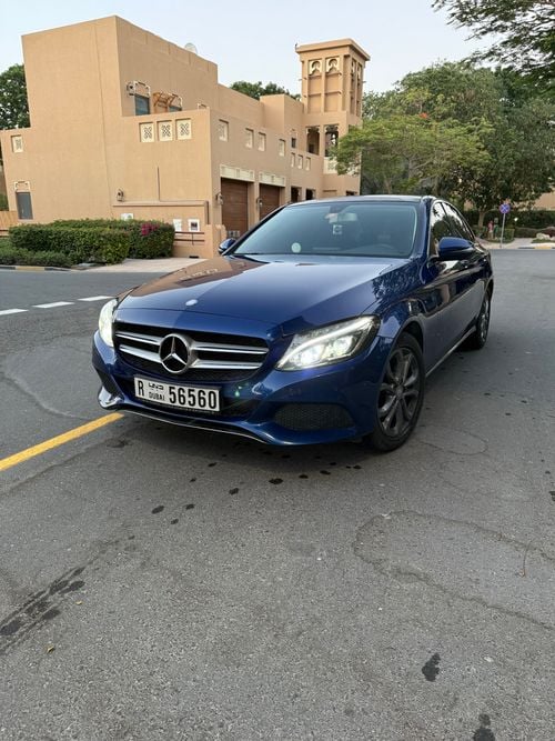 مرسيدس بنز C 200 4 litre