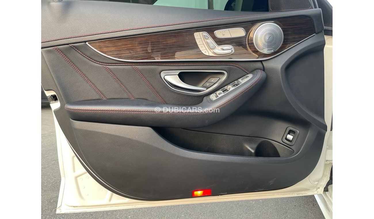 مرسيدس بنز سي 43 ايه ام جي Mercedes C 63 2018