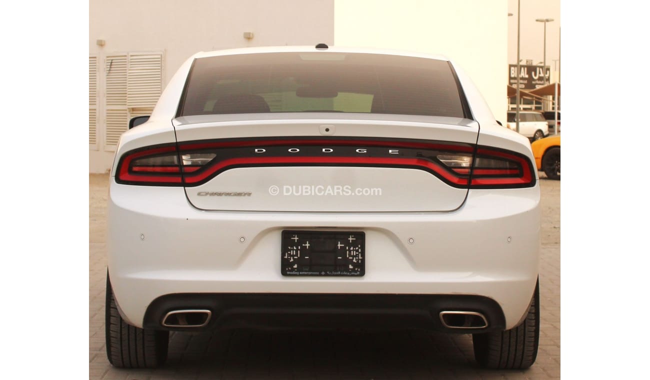 دودج تشارجر 3.6L SXT (متوسط) دودج تشارجر 2019 الفئة 2 خليجي بحالة ممتازة