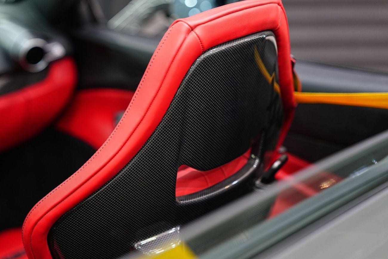 Ferrari F8 Spider Mansory, ADAS Full Pack, Carbon Aero Upgrade, Daytona Seats, Very Low KM!!