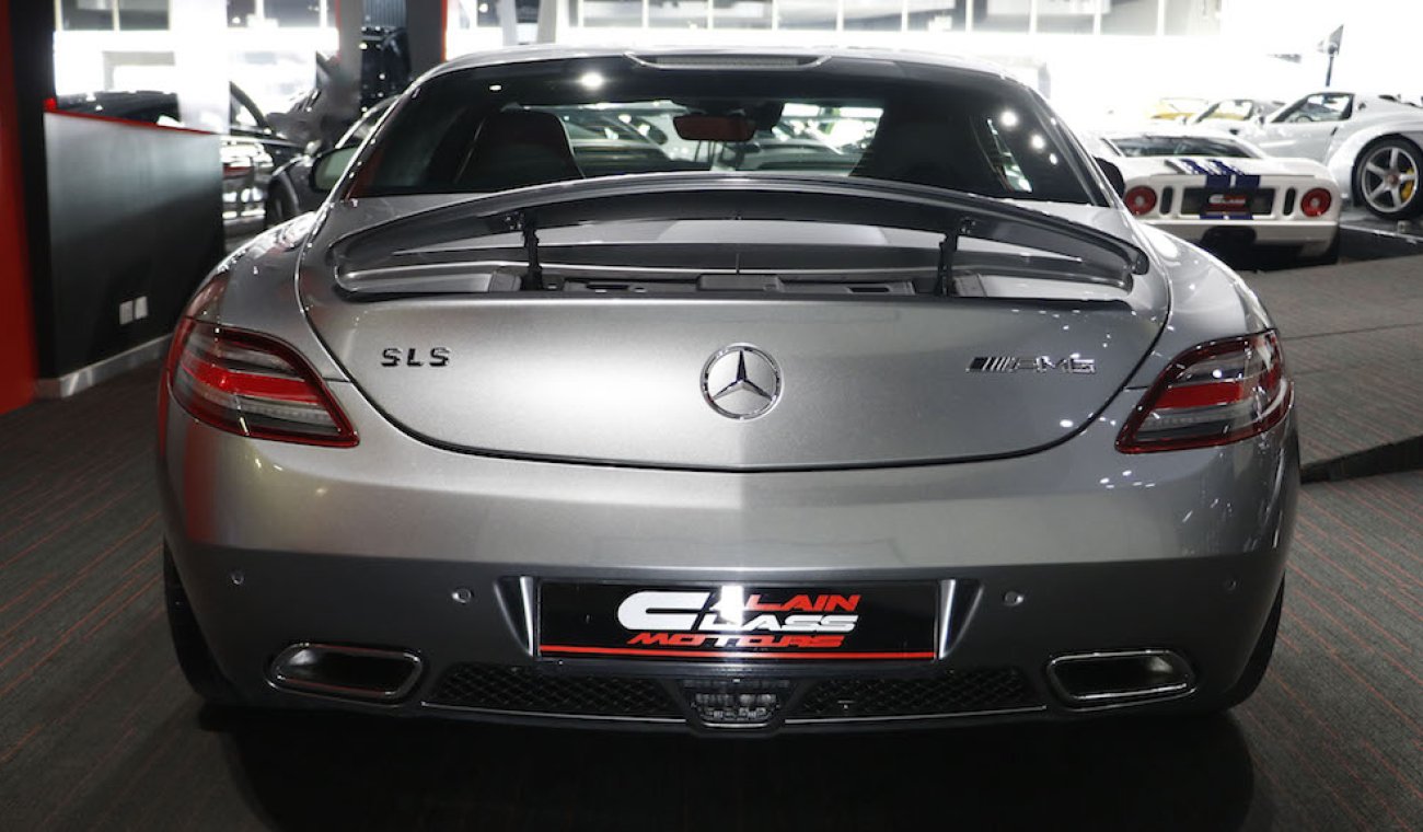 مرسيدس بنز SLS AMG