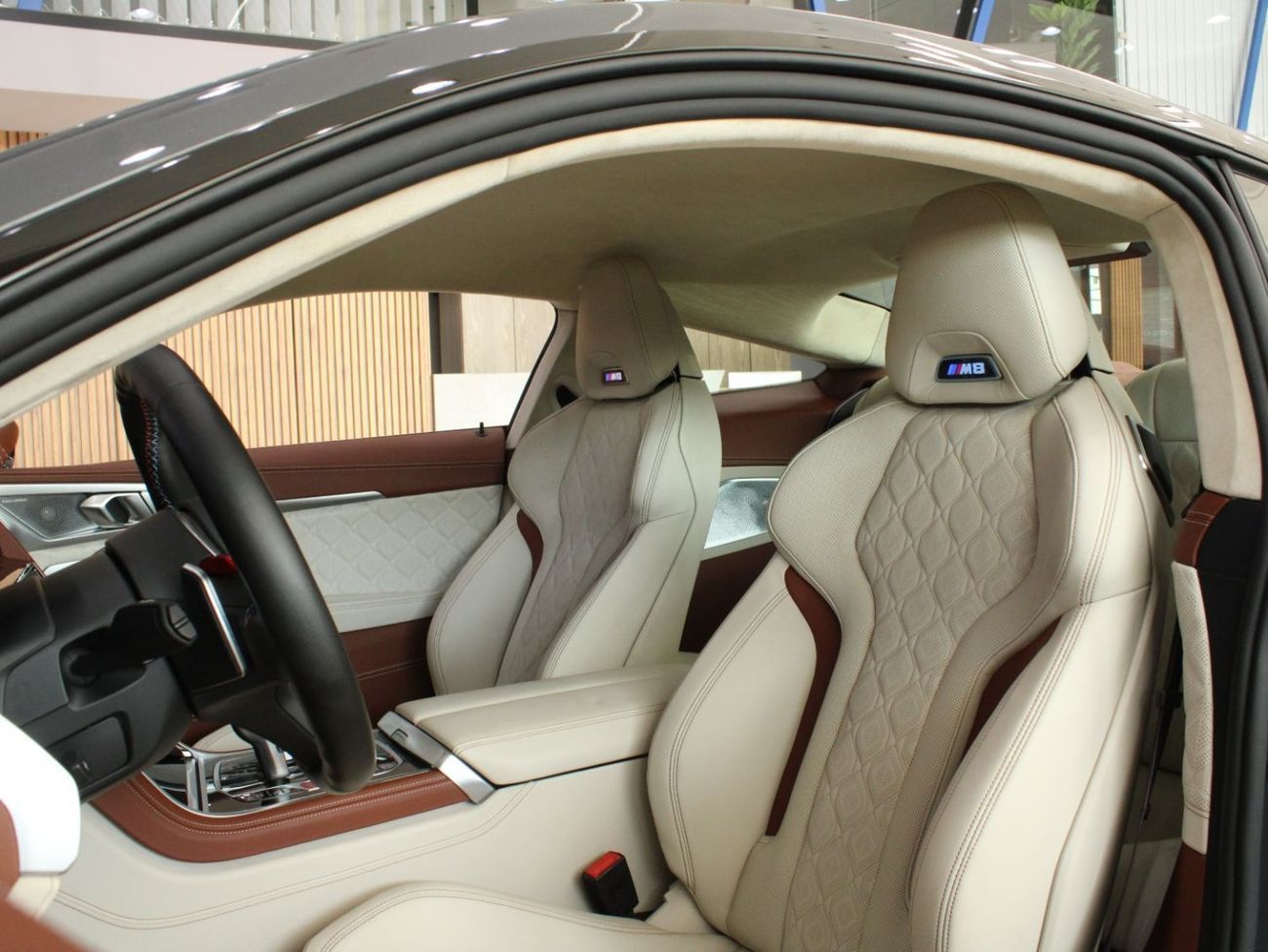 BMW M8 BMW M8 COMPETITION