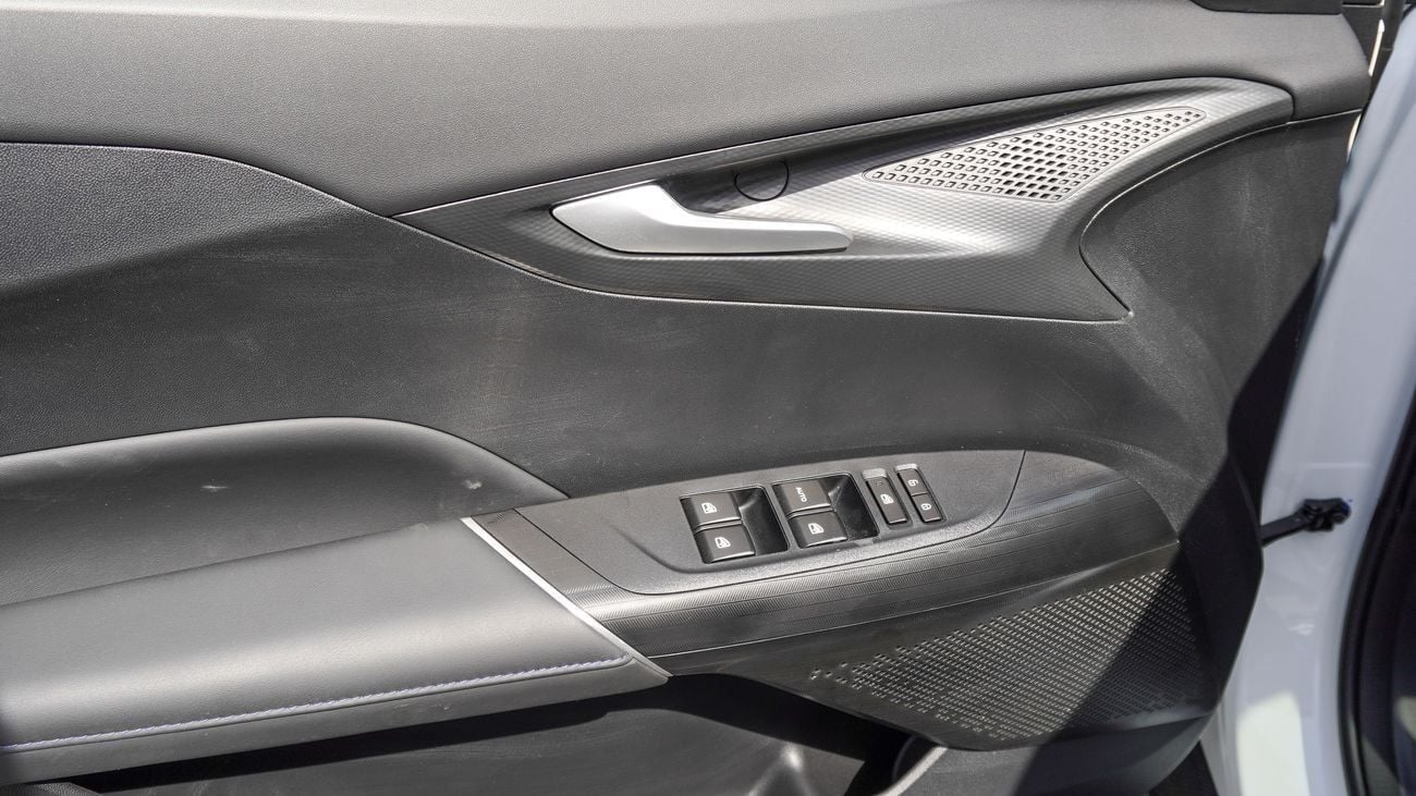 تشنجان ايدو Brand New Changan Eado 2025 Export & Local 1.5L FWD Petrol|White/Black|N-EUDO-1.5-P-25|