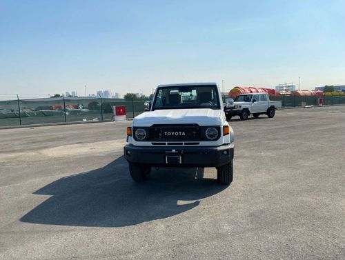 Toyota Land Cruiser Pick Up Toyota Land Cruiser Pickup single cabin