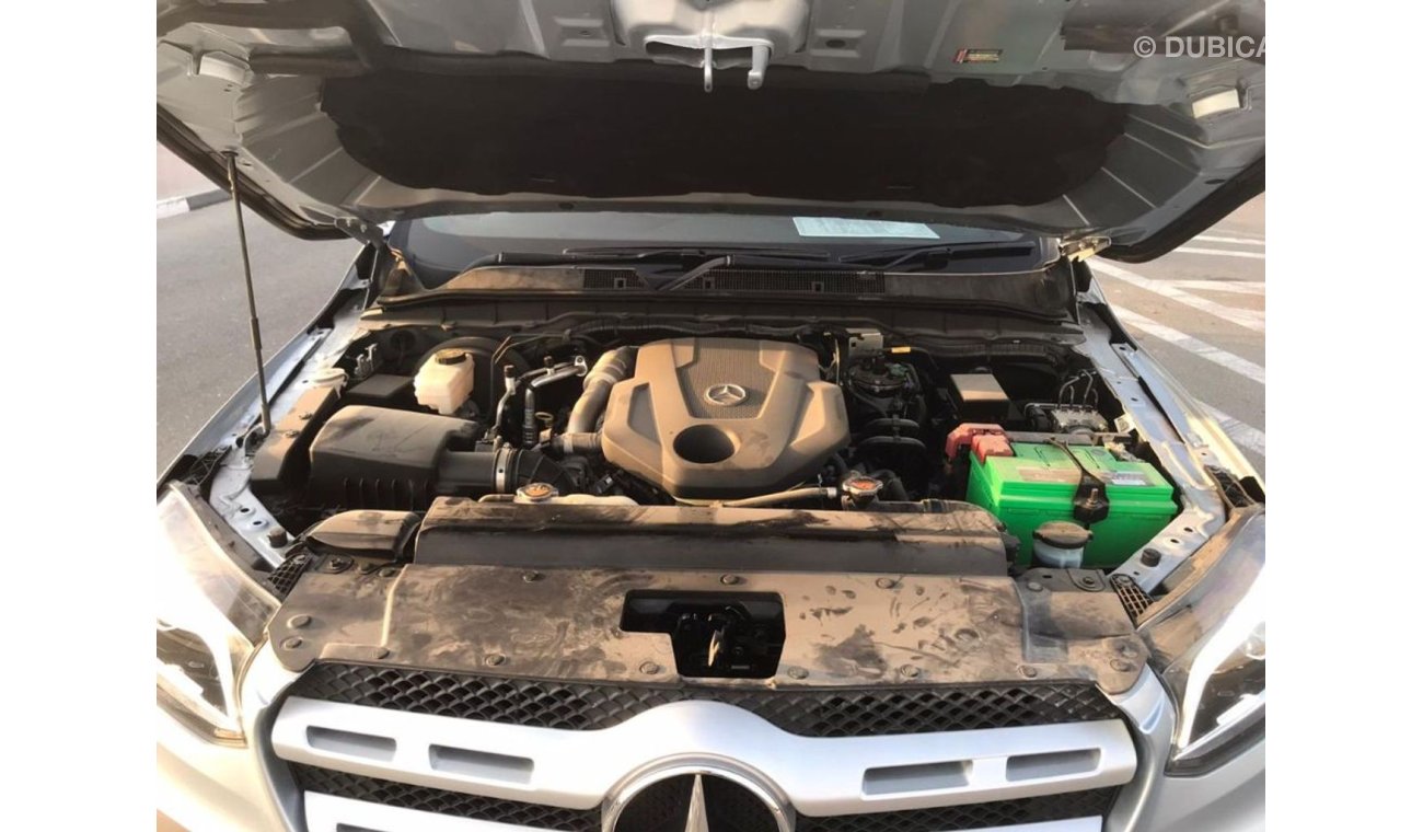 Mercedes-Benz X 250d Mercedes-Benz X 250d 4Matic Diesel Engine Model 2019 silver color full Option very clean and good Co