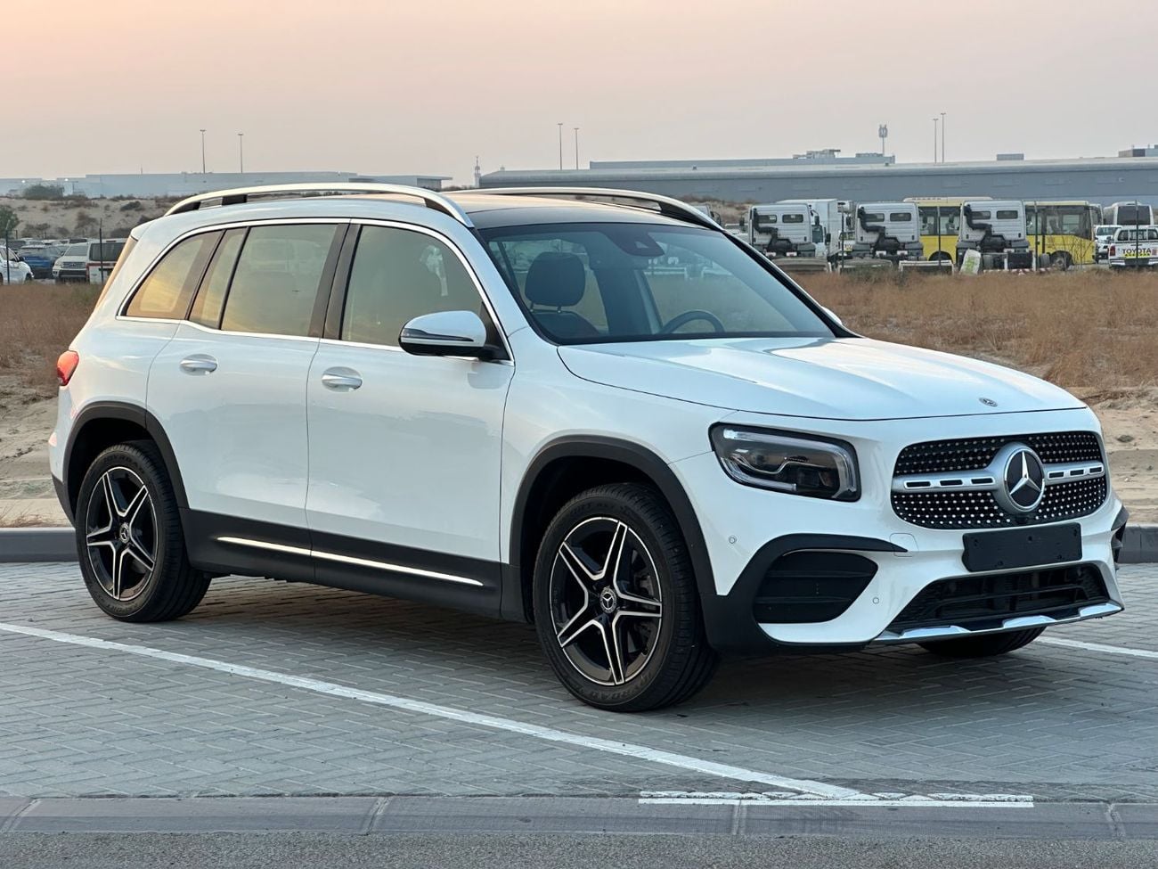 مرسيدس بنز GLB 250 4MATIC