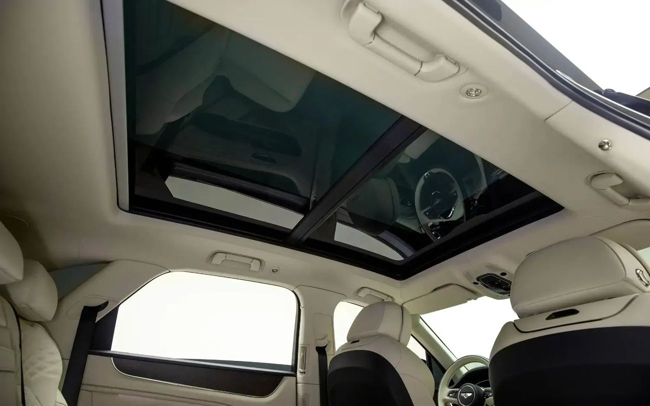 Bentley Bentayga Azure 4.0T -  Spec