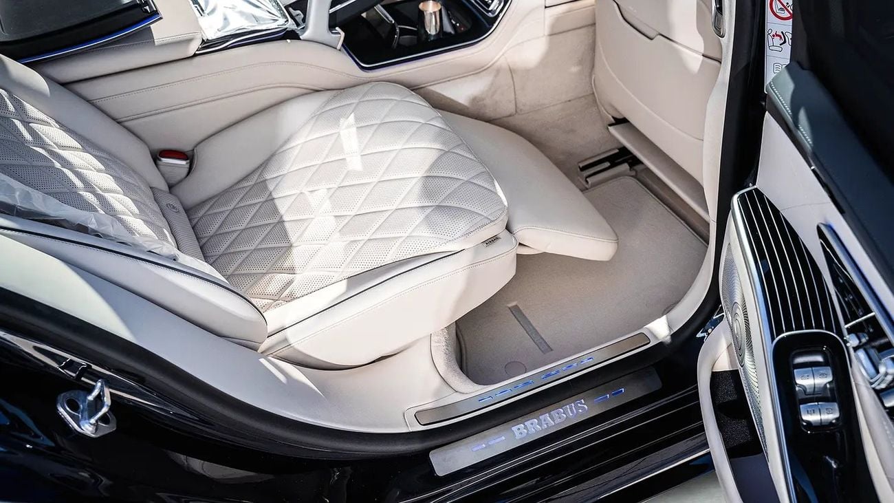 Mercedes-Benz S 63 AMG S63 AMG BRABUS B930 CARBON+4SEATS+FRIDGE+4D