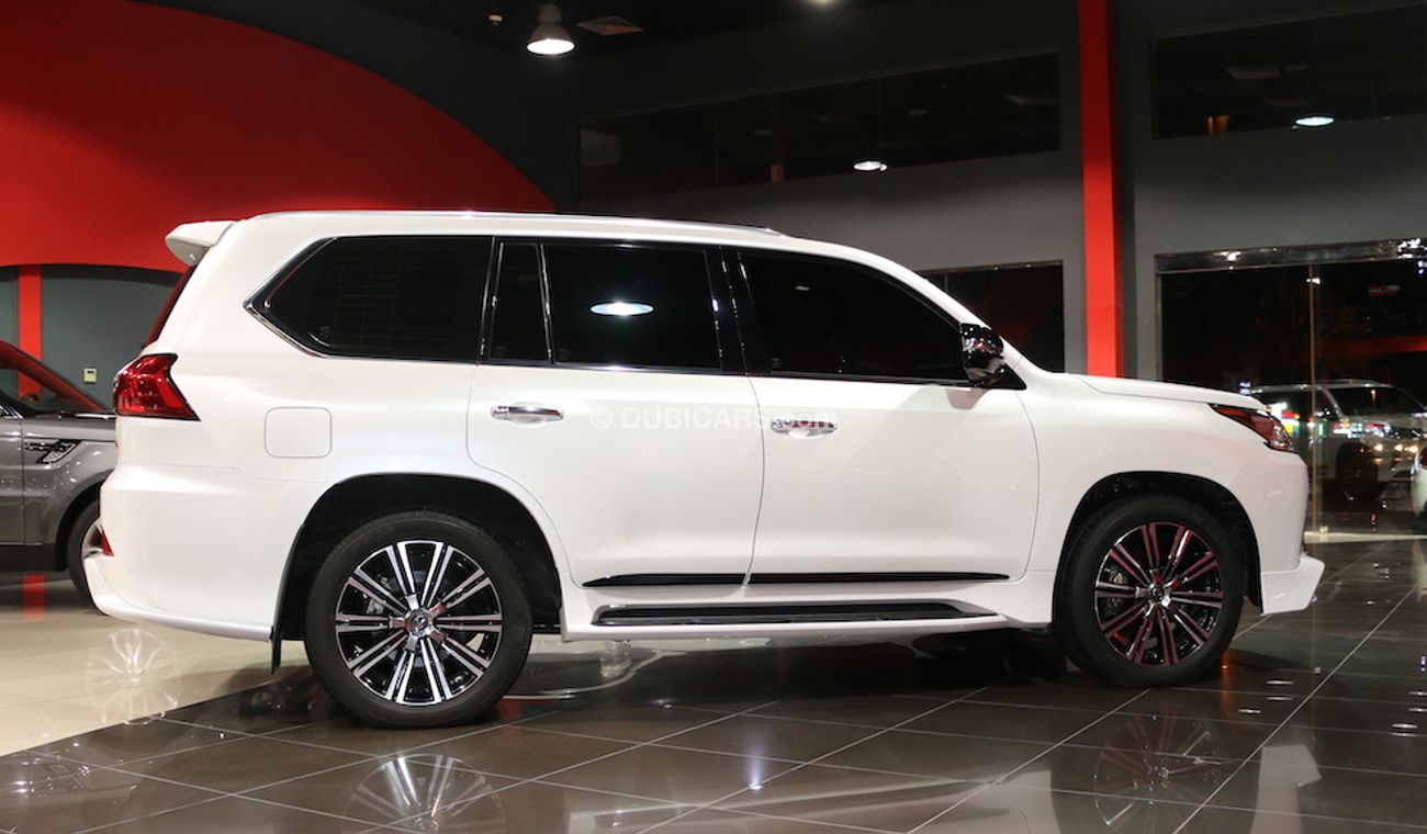 Used Lexus LX570 S 2018 for sale in Dubai - 201840