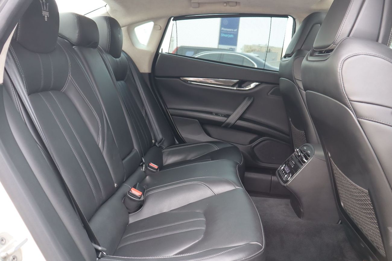 Maserati Quattroporte GTS 3.8L