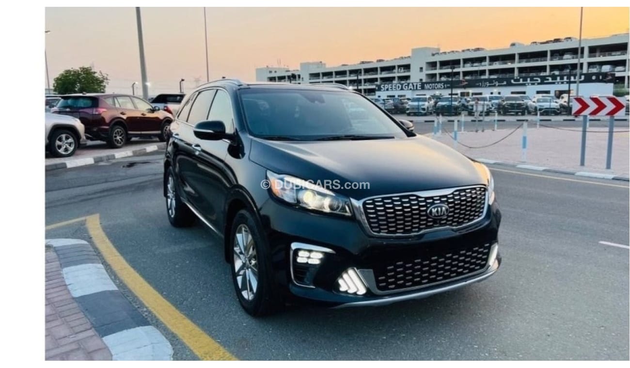 كيا سورينتو SXL 360 Camera 7 Seat panorama