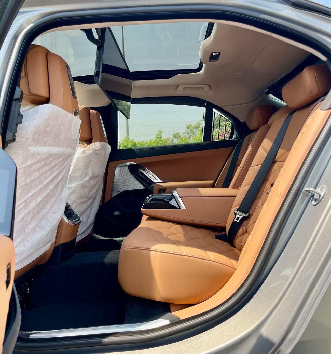 BMW 735i Under Warranty & Service 2026 GCC