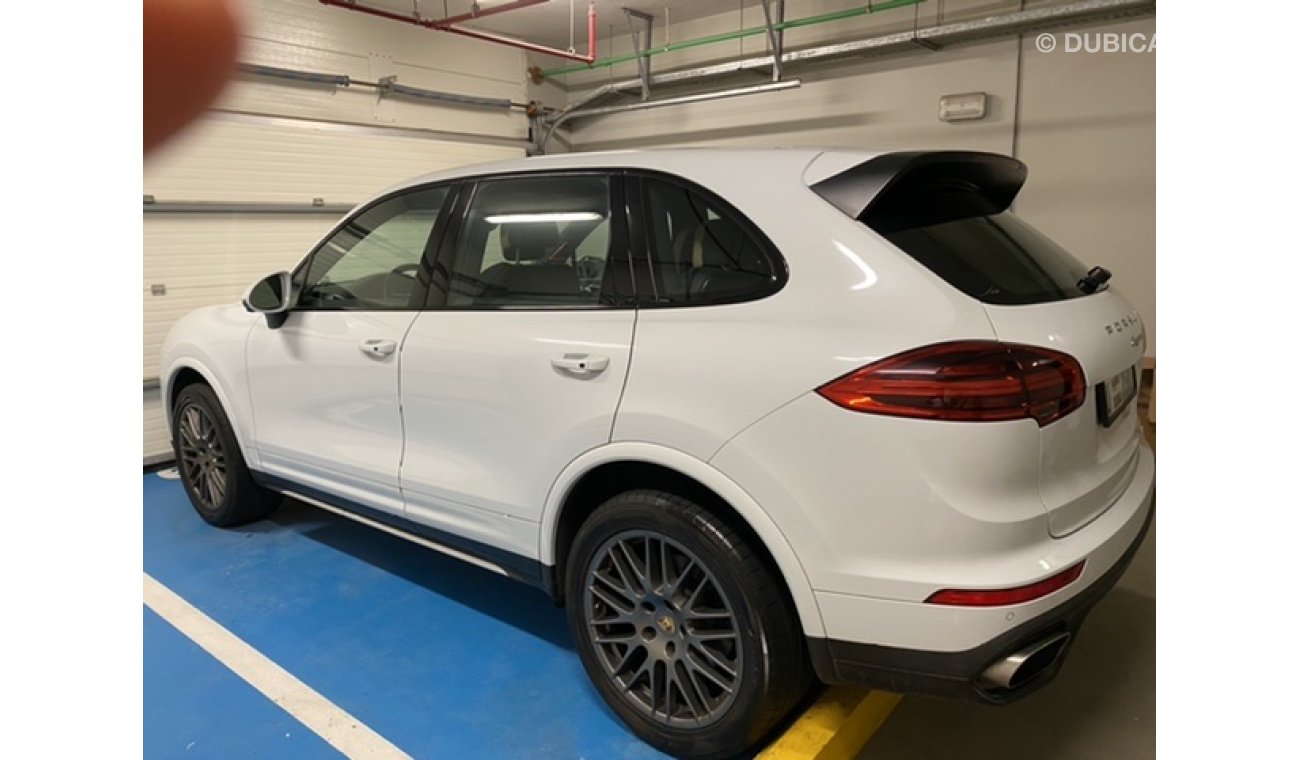 Porsche Cayenne Platinum edition