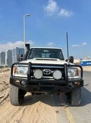 Toyota Land Cruiser Pick Up