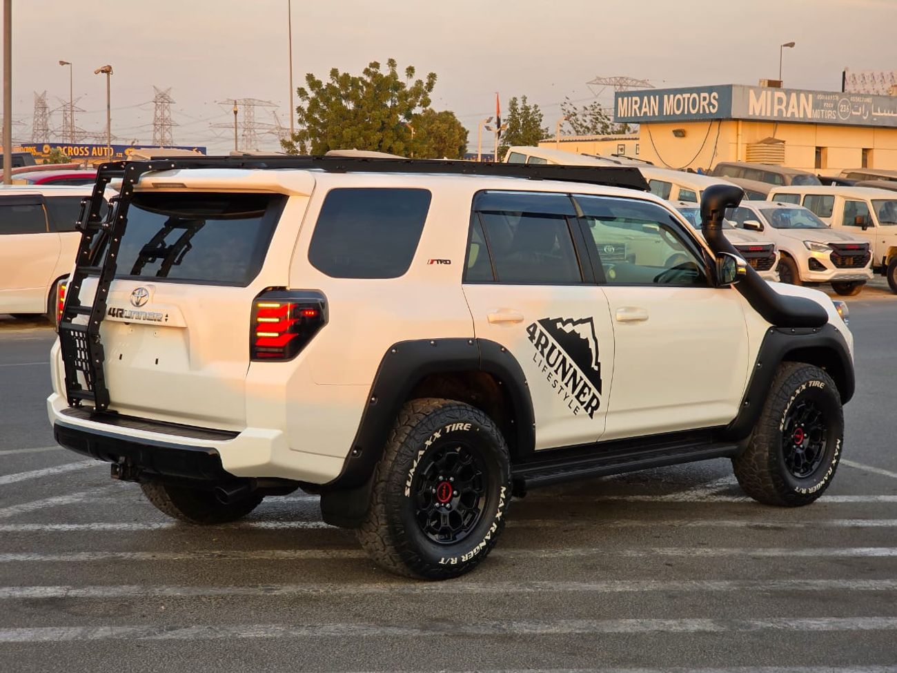 تويوتا Runner4 SR5 Sport Edition