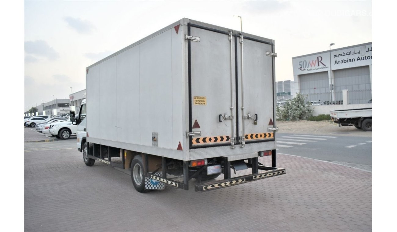 ميتسوبيشي كانتر 2016 | MITSUBISHI CANTER 4.2 TON TRUCK | RED-DOT CHILLER | 16-FEET | GCC | VERY WELL-MAINTAINED | SP