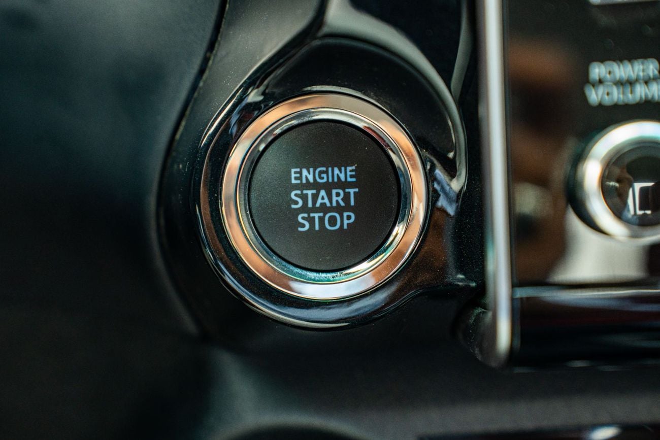 تويوتا هيلوكس Toyota Hilux 2.7L   2026  Automatic