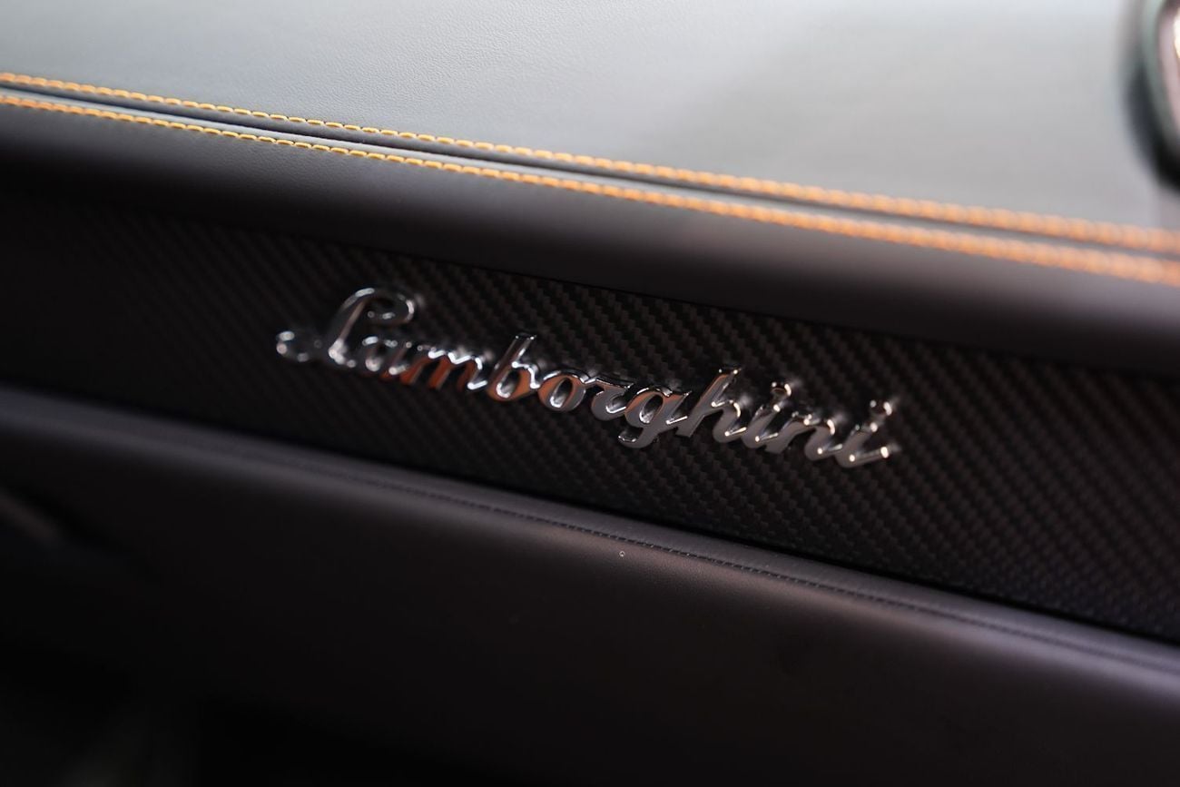 Lamborghini Huracan Tecnica LP 640-2, 60th Anniversary, Lifting System, Apple CarPlay, Lamborghini Warr + Serv!!
