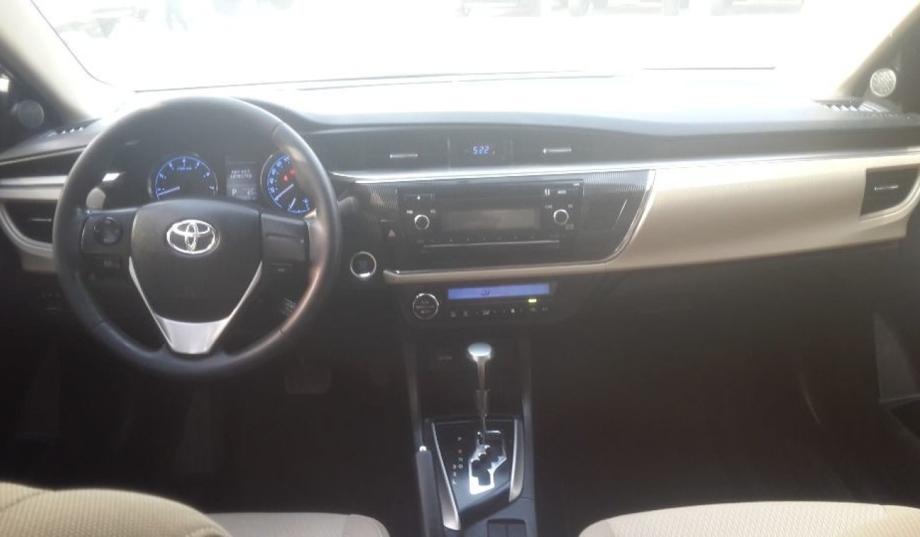 Toyota Corolla Limited  2.0