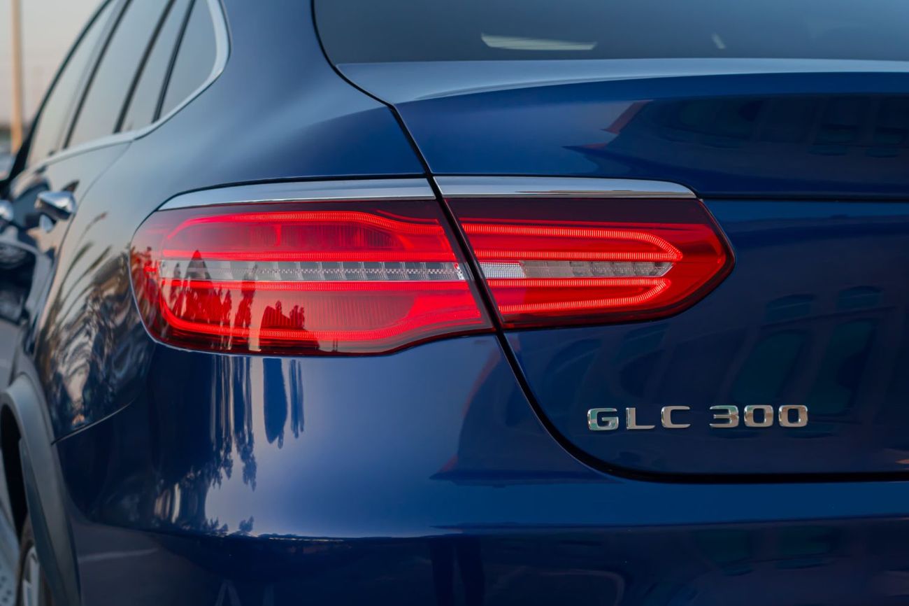 Mercedes-Benz GLC 300 Coupe AMG 2.0L