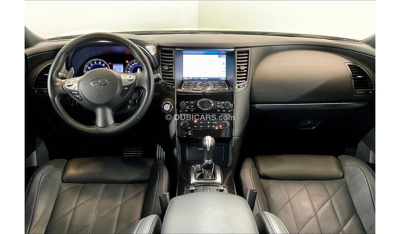 Infiniti QX70 Sport Luxury