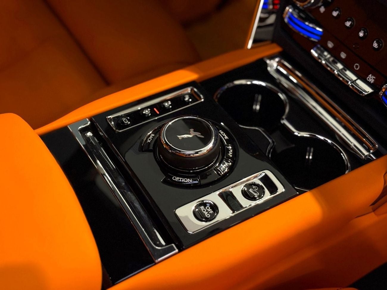 رولز رويس كولينان STD 2025 ROLLS ROYCE CULLINAN | BRAND NEW | 6.75L TWIN-TURBO V12 | 1,250 KM | NO ACCIDENT | EUROPEAN