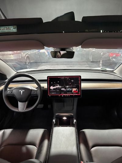 Tesla Model 3 Rear-Wheel Drive