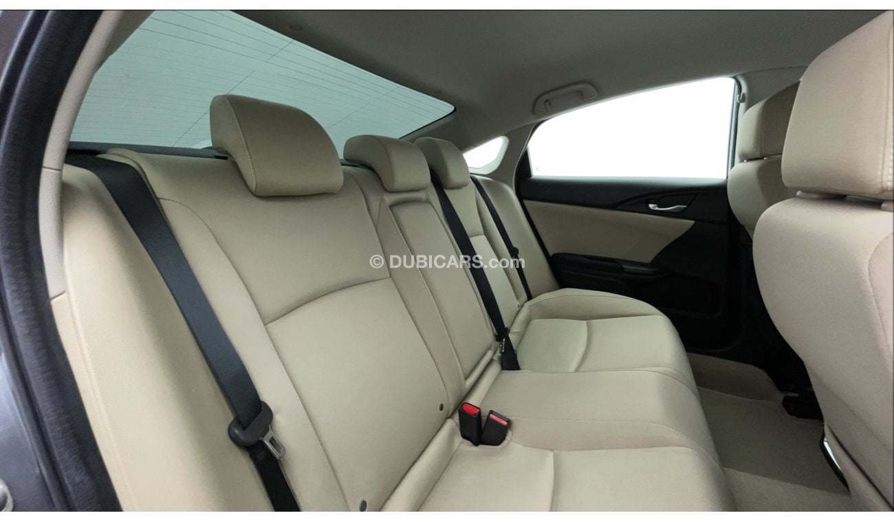 هوندا سيفيك DX 1.6 | بدون دفعة مقدمة | اختبار قيادة مجاني للمنزل