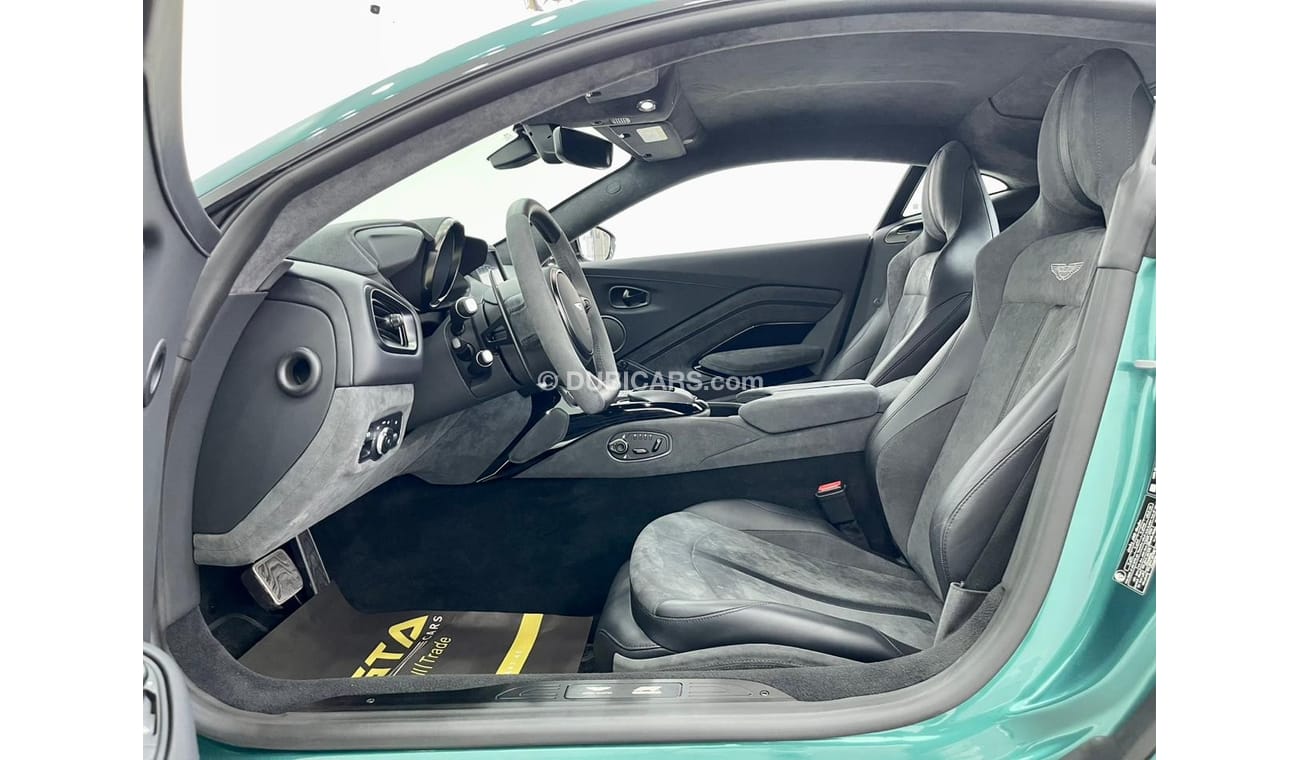 أستون مارتن فانتيج 2022 Aston Martin F1 Edition Vantage, 2025 Aston Martin Warranty, GCC, Like Brand New Car