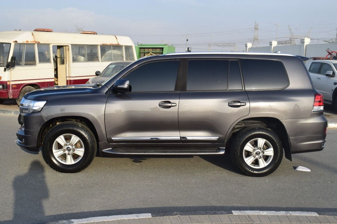 Toyota Land Cruiser GXR GT 4.6L 4WD 2015 TOYOTA LAND CRUISER GXL V8