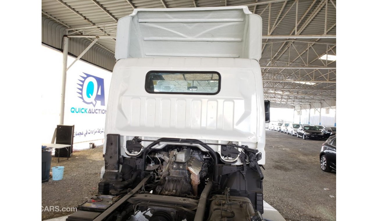 Mitsubishi Fuso Canter 4.5L Diesel, 4 Ton, 16" Tyre, 5 Speed Manual Transmission, Reverse Warning Buzzer (LOT # 2014)