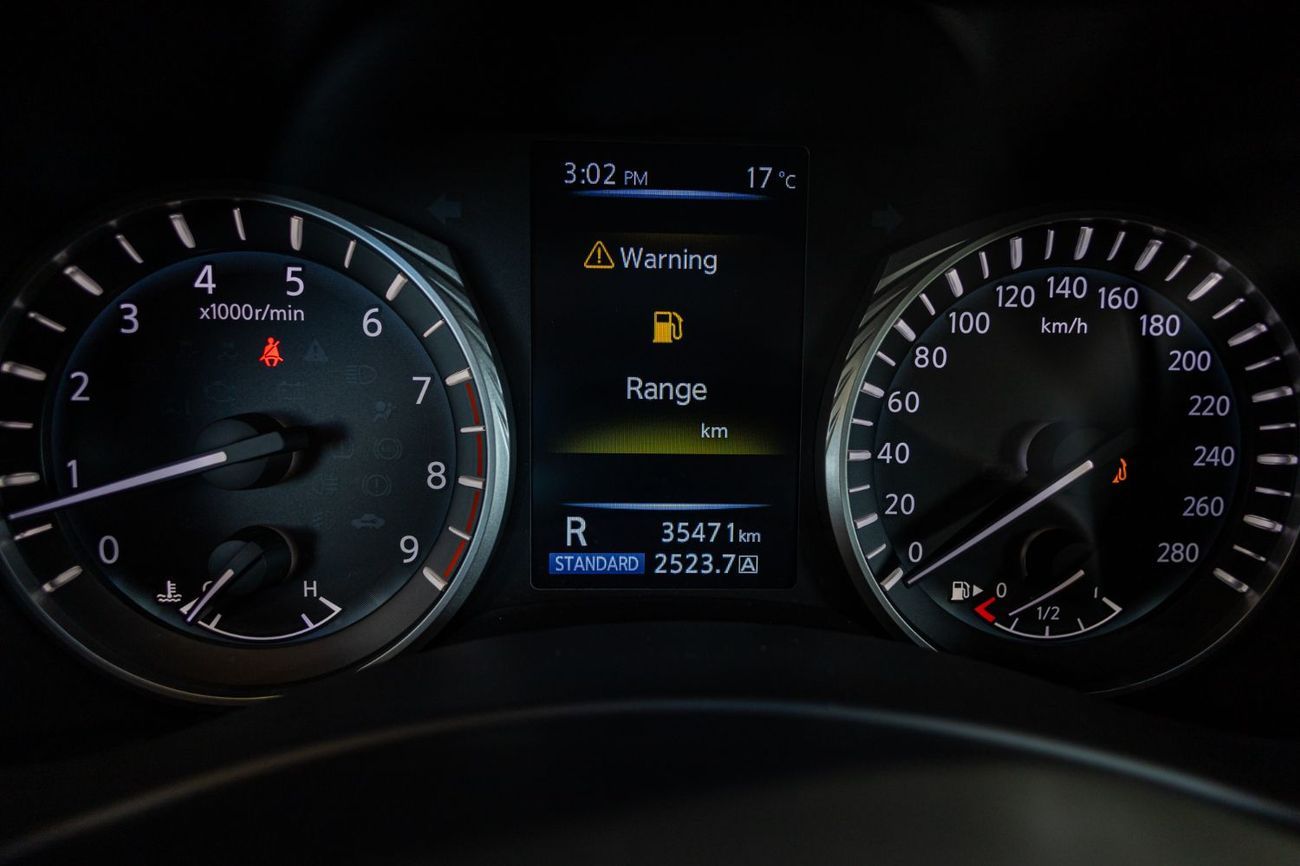 إنفينيتي Q50 Luxe 3.0L