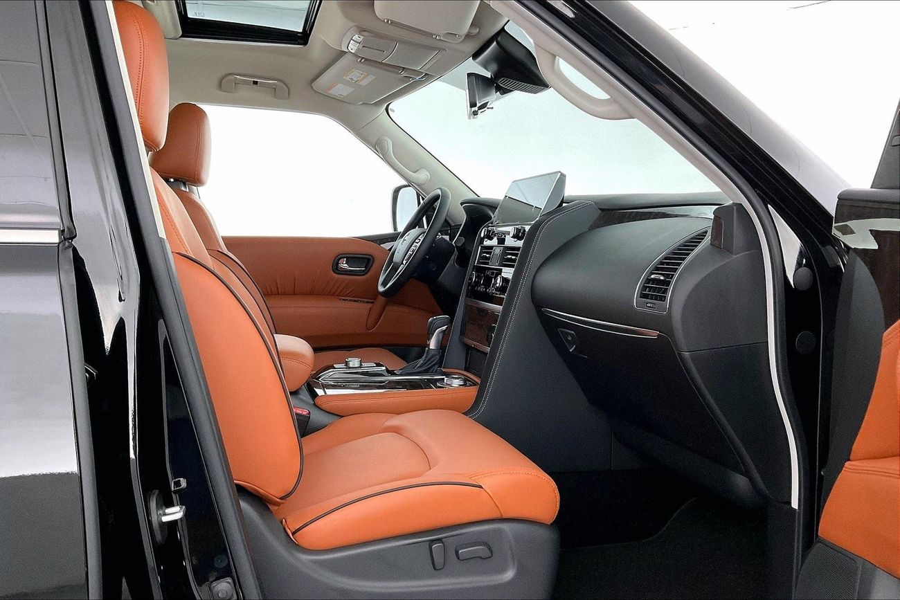 Nissan Patrol SE Titanium | 1 year free warranty | 1.99% financing rate | Flood Free