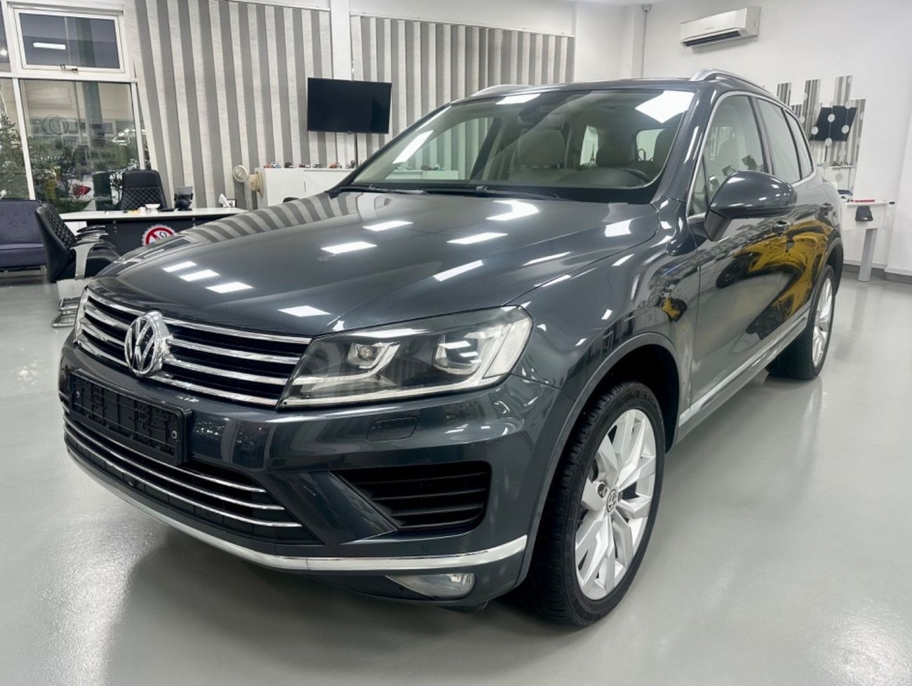 Volkswagen Touareg Sport
