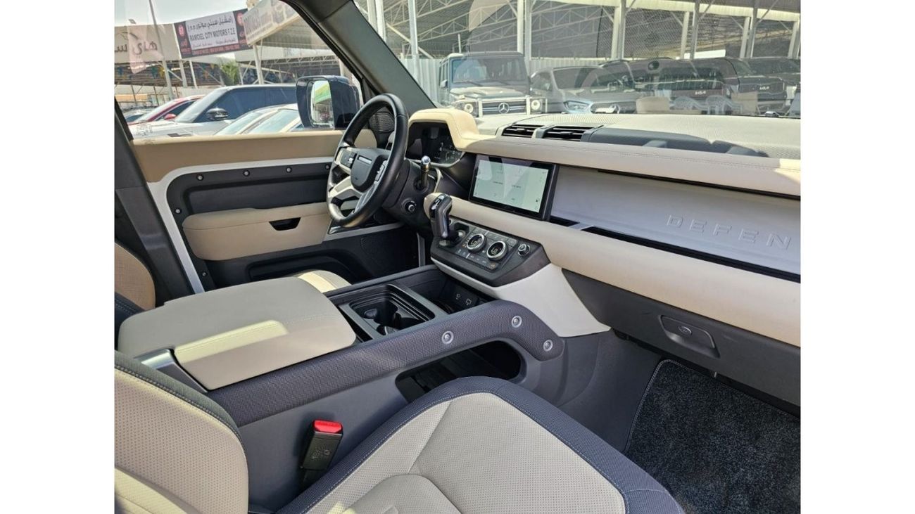 Land Rover Defender 110 X-Dynamic SE P300 110 SE P300