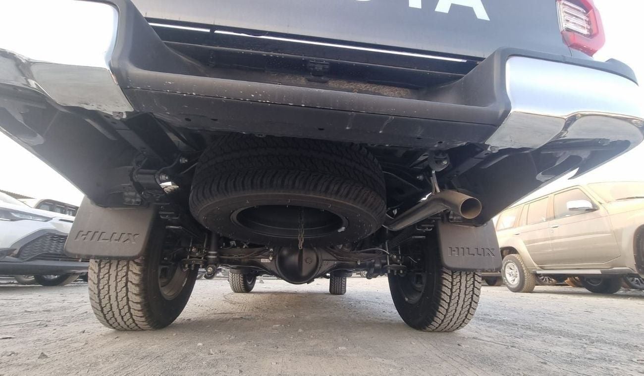 تويوتا هيلوكس SGLX TOYOTA HILUX 2.4 DSL 4x4 DOUBLE CABIN AUTOMATIC PUSH START WIDE BODY