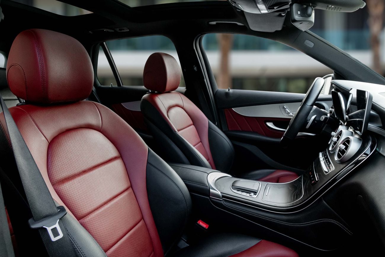 Mercedes-Benz GLC 200 GLC 200 | 2,155 P.M | 0% Downpayment | Excellent Condition!