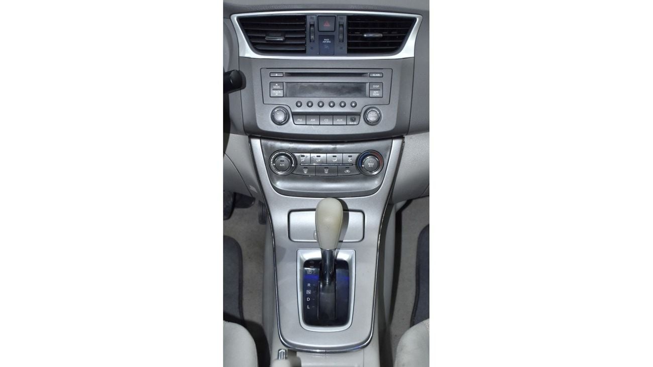 نيسان سنترا EXCELLENT DEAL for our Nissan Sentra ( 2014 Model ) in Blue Color American Specs