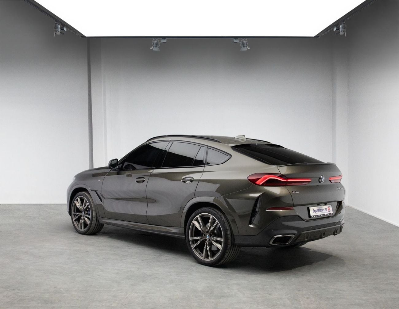 بي أم دبليو X6 M50i 4.4L