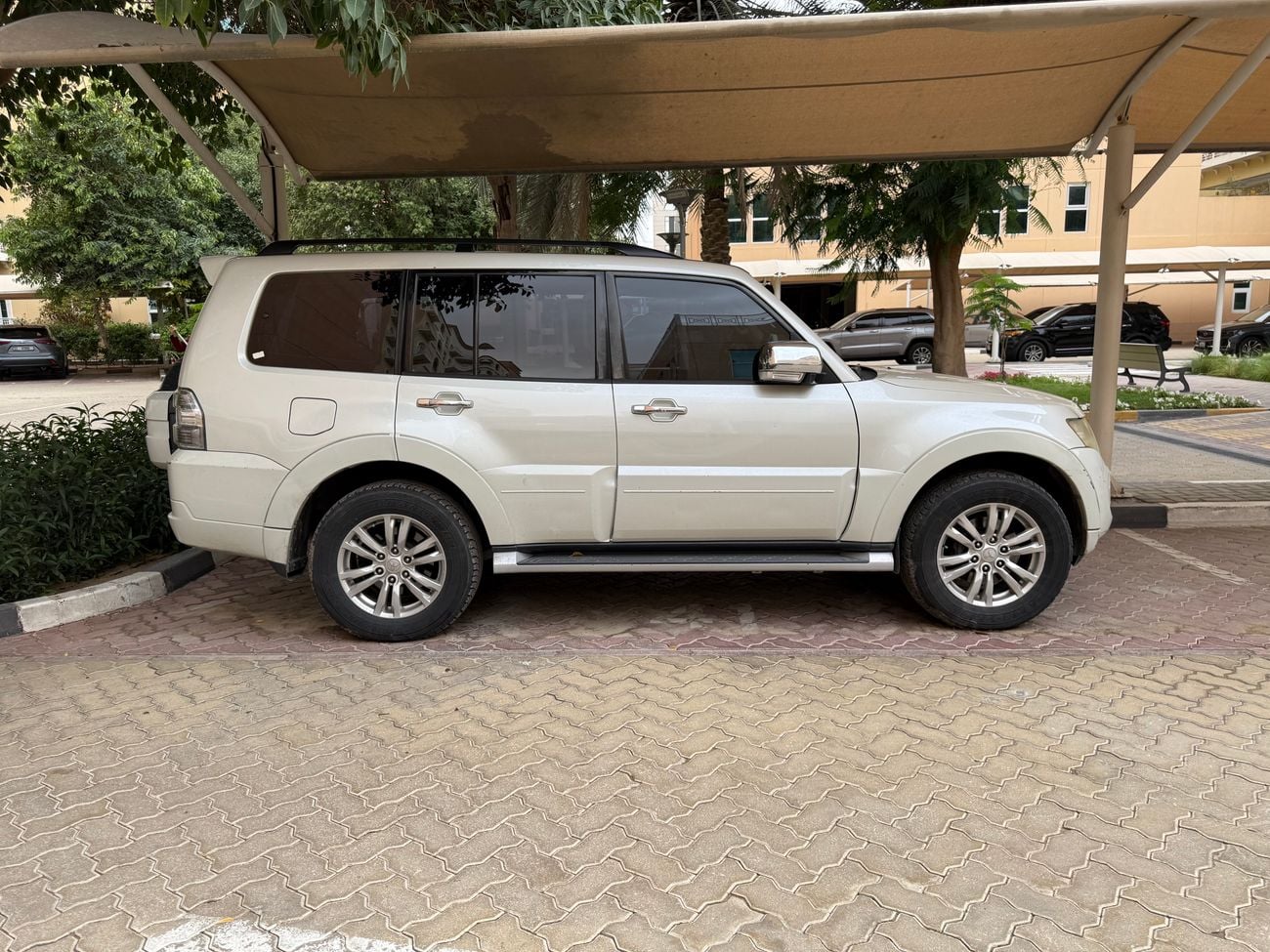 ميتسوبيشي باجيرو