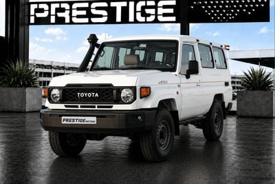 تويوتا لاند كروزر LC78 Base V6 4WD Automatic GCC Specification