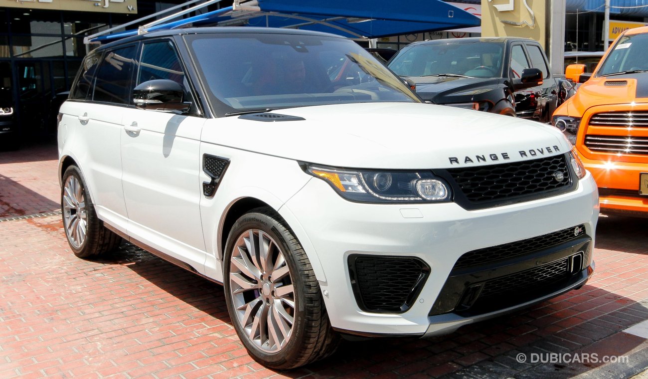 Land Rover Range Rover Sport SVR