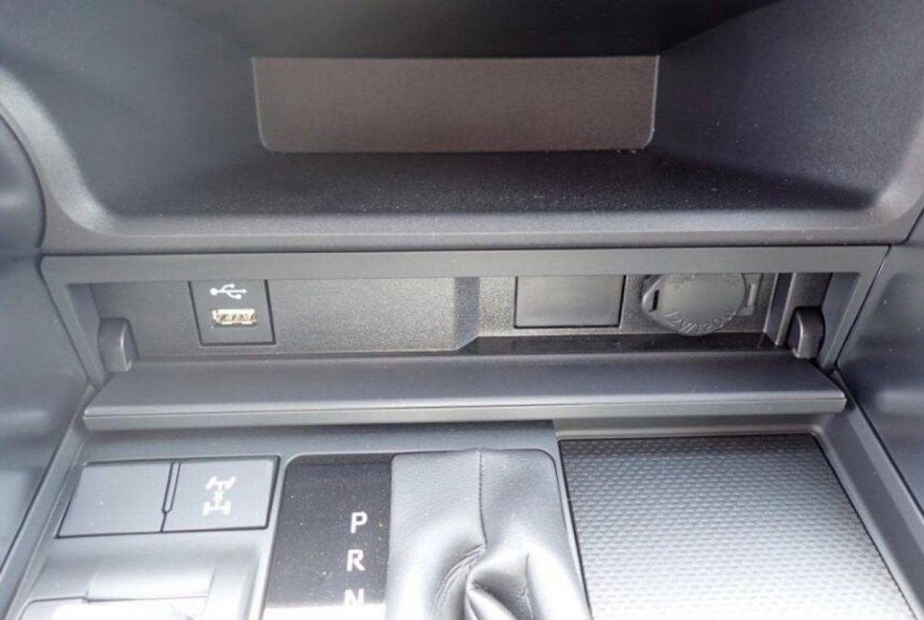 تويوتا لاند كروزر LAND CRUISER GXR 4.0L