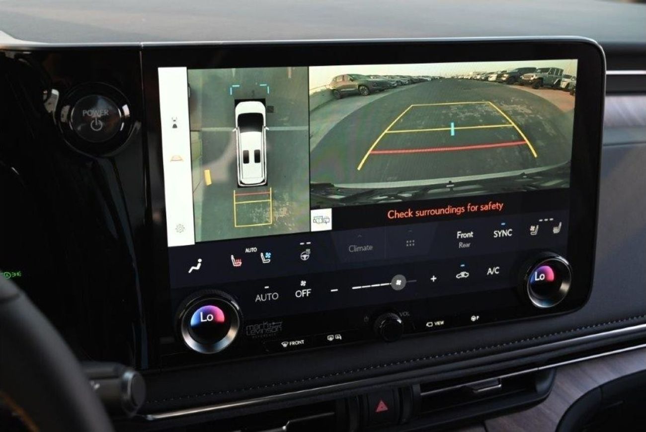 لكزس LM 350h 2.5L Hybrid E-CVT AWD  7 Seat Automatic