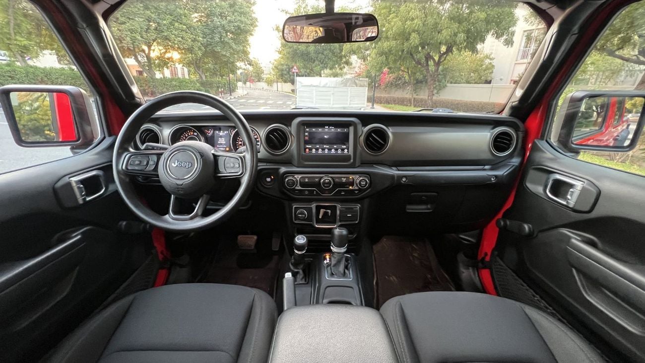 جيب جلادياتور 