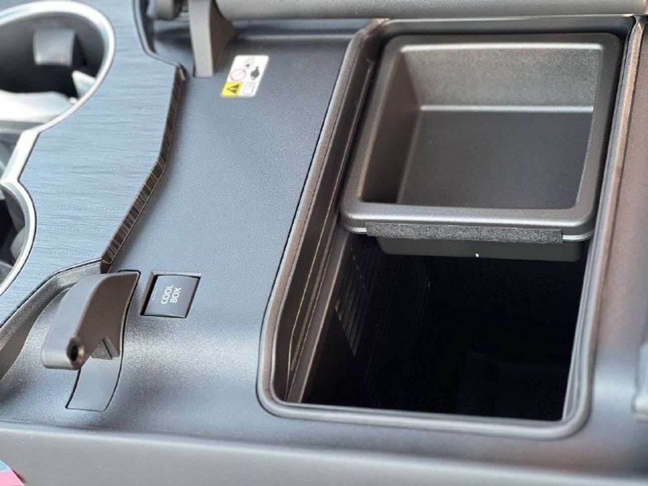 تويوتا لاند كروزر VXR 3.5L PTR A/T // 2025 // FULL OPTION WITH KIT , RADAR & 360 CAMERA , HEAD UP DISPLAY // SPECIAL O