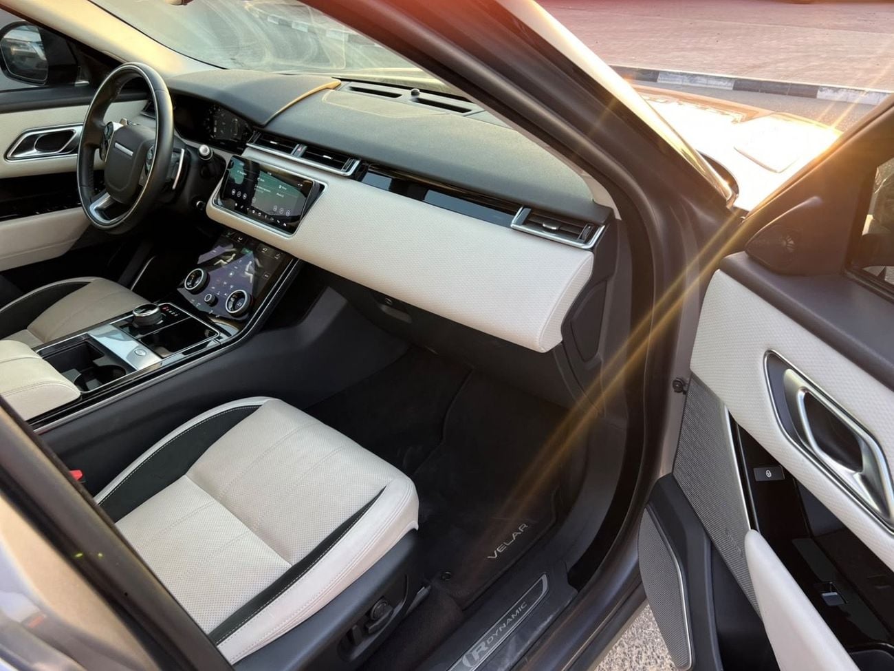 Used Land Rover Range Rover Velar 2020 Rover Range R-Dynamic S 2.0L V4 ...